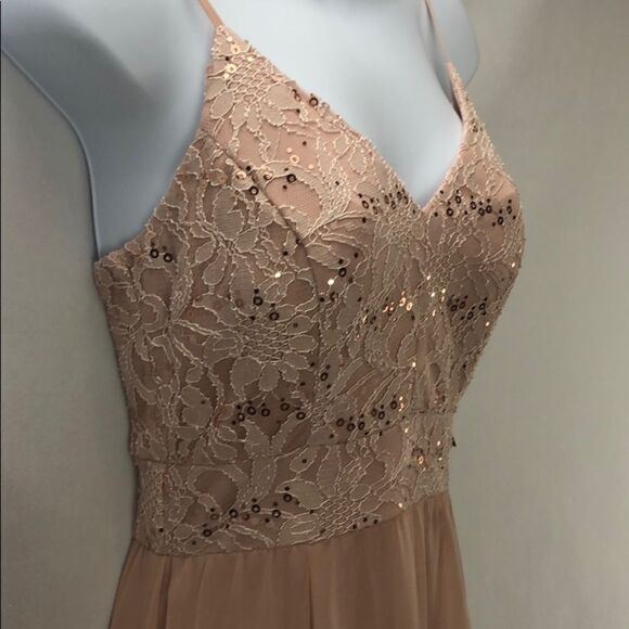 Sweet storm Maxi dress  - Picture 3 of 8